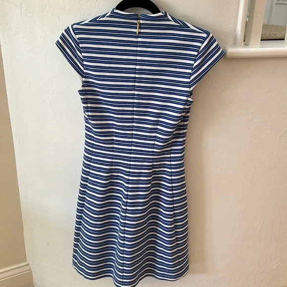 Lilly Pulitzer 'Bree' in Bay Blue Ottoman Striped Shift Dress XS - Picture 8 of 9